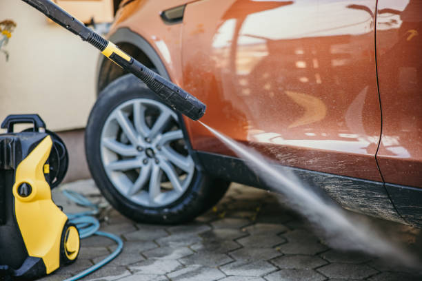 Why Choose Our Certified Pressure Washing Experts for Your Project Needs in Springfield, FL?